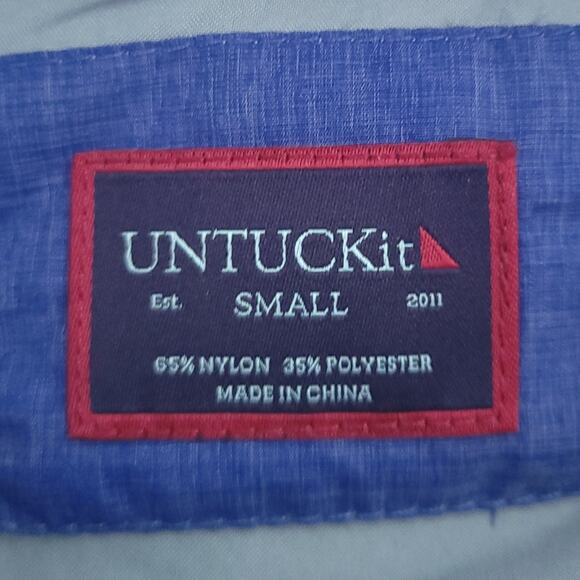 UNTUCKit Thierry Puffer Vest Men Small Blue Zip Up Sleeveless Coat Excellent! - Picture 3 of 4